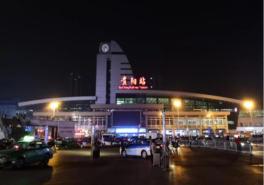 贵阳火车站中央空调项目 